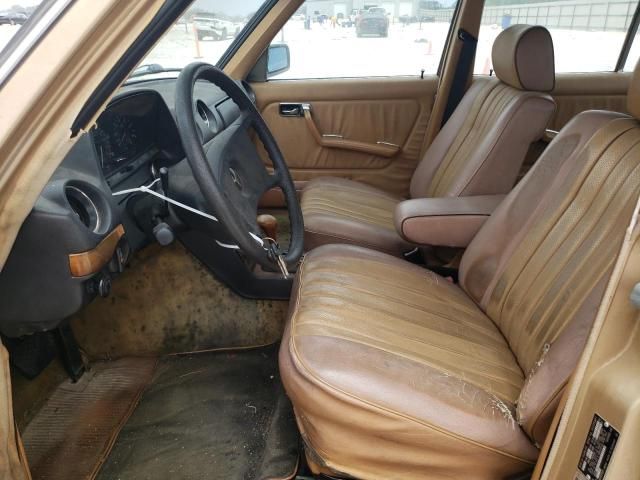 1984 Mercedes-Benz 300 DT