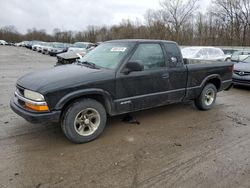 Salvage cars for sale from Copart Ellwood City, PA: 2002 Chevrolet S Truck S10