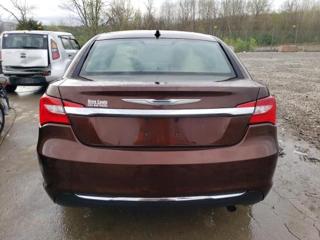 2013 Chrysler 200 Touring