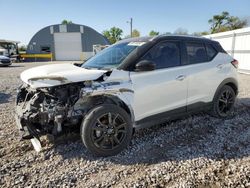 Vehiculos salvage en venta de Copart Wichita, KS: 2023 Nissan Kicks SV