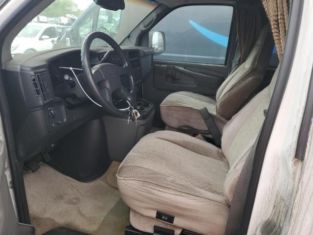 2004 Chevrolet Express G3500