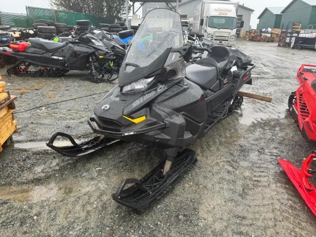 2024 Skidoo Skandic LE