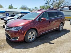 Salvage cars for sale at Wichita, KS auction: 2017 Chrysler Pacifica Touring L Plus