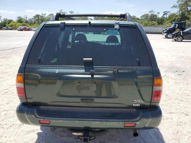 2002 Nissan Pathfinder LE