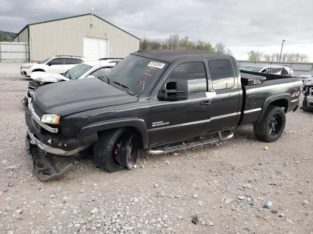 2004 Chevrolet Silverado K2500 Heavy Duty