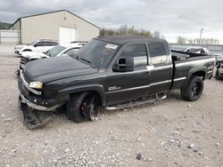 Salvage trucks for sale at Lawrenceburg, KY auction: 2004 Chevrolet Silverado K2500 Heavy Duty