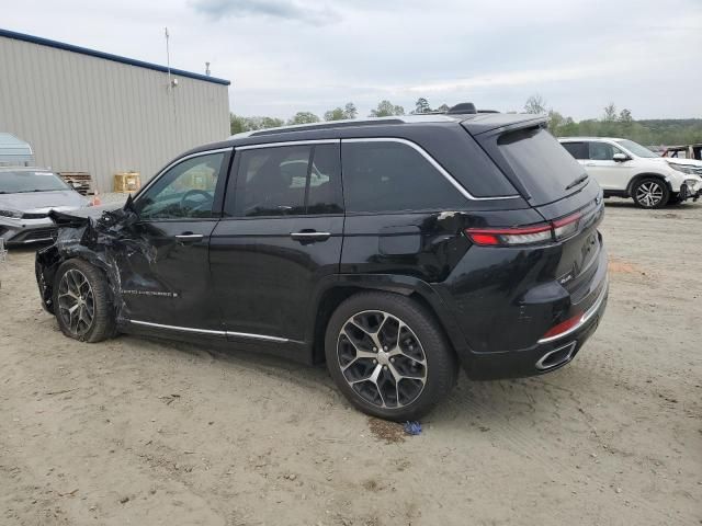 2022 Jeep Grand Cherokee Summit