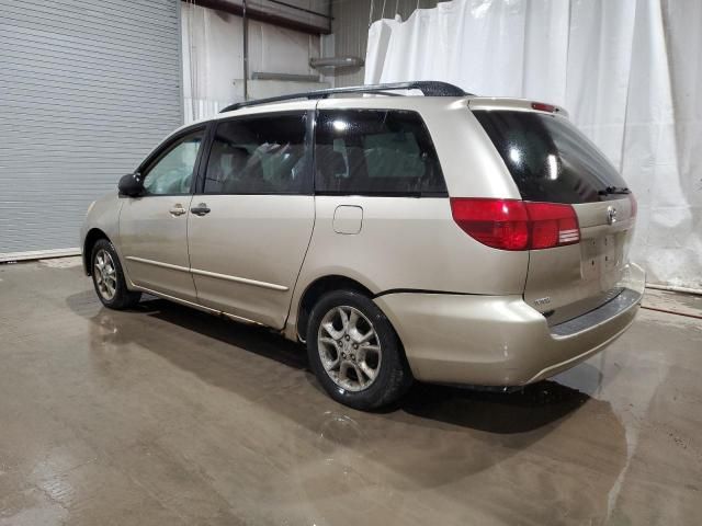 2005 Toyota Sienna LE