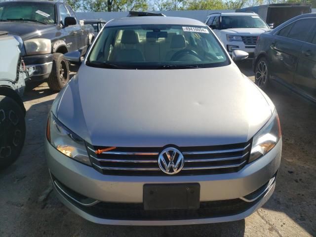 2012 Volkswagen Passat SE