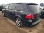 2010 Volkswagen Routan SEL