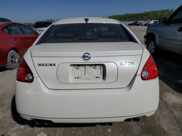 2005 Nissan Maxima SE