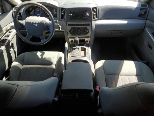 2006 Jeep Grand Cherokee Laredo