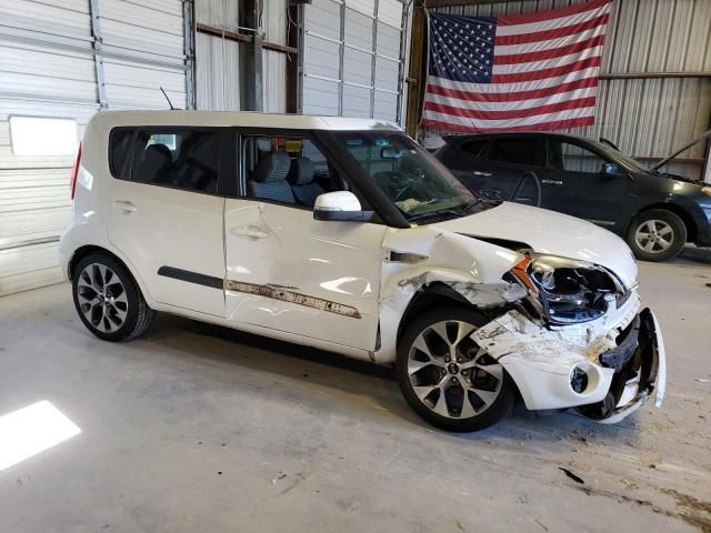 2013 KIA Soul +