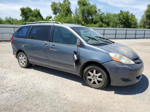 2007 Toyota Sienna CE