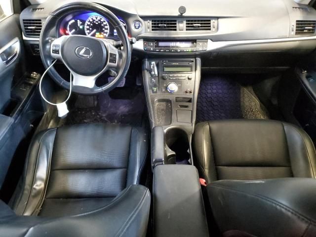 2013 Lexus CT 200