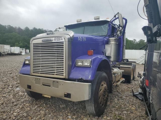 2007 Freightliner Conventional FLD120