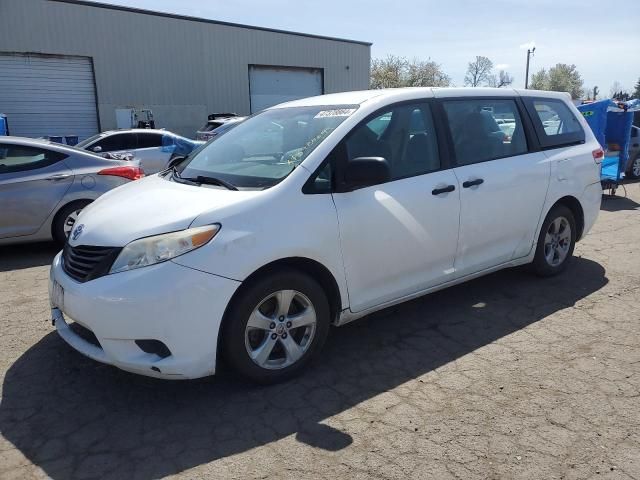 2012 Toyota Sienna