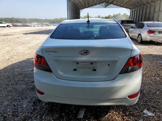 2013 Hyundai Accent GLS