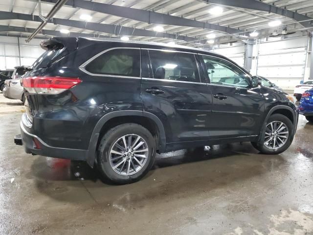 2018 Toyota Highlander SE