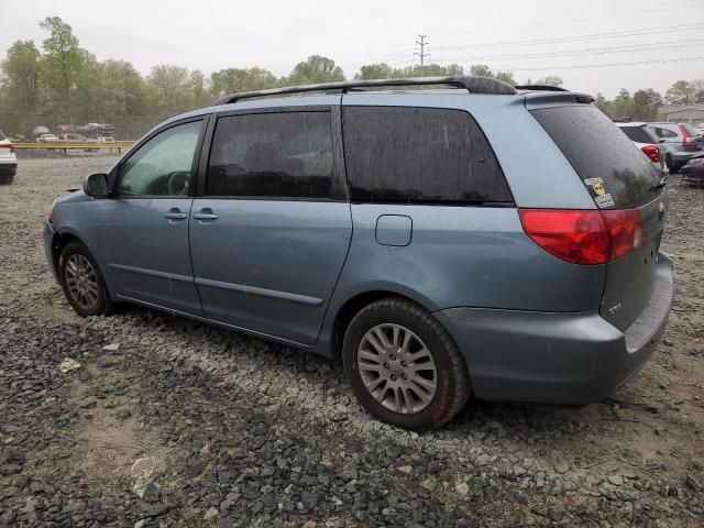 2008 Toyota Sienna XLE