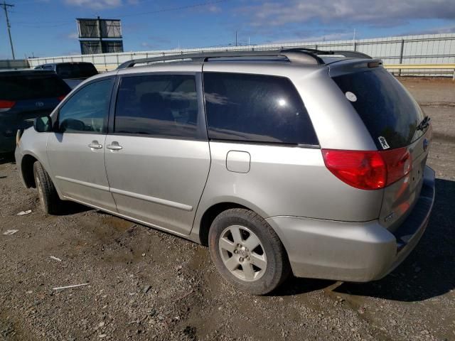 2006 Toyota Sienna CE