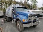 2006 Mack 700 CV700