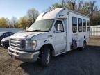 2011 Ford Econoline E350 Super Duty Cutaway Van