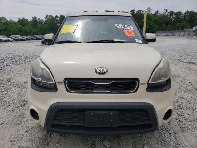 2013 KIA Soul +