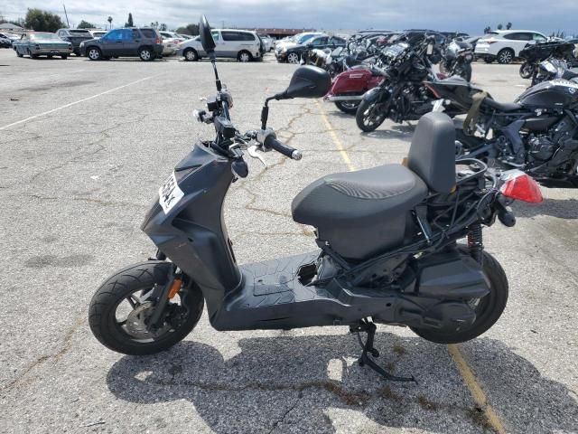 2015 Kymco Usa Inc Super 8 150R