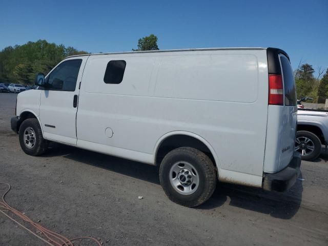 2005 GMC Savana G2500