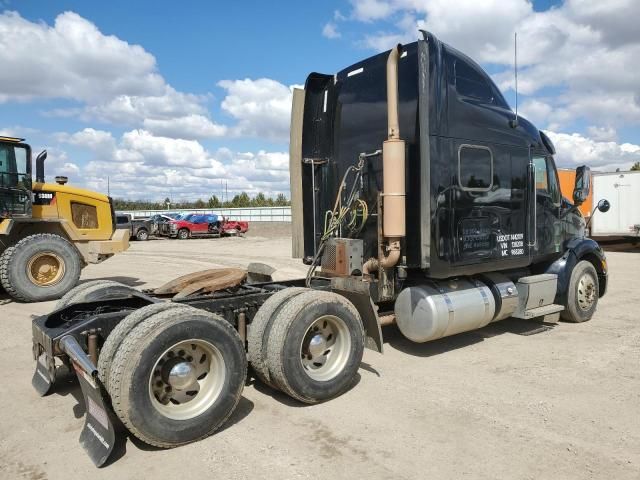 2012 Peterbilt 587