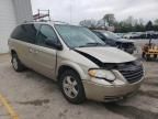 2005 Chrysler Town & Country LX