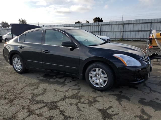 2010 Nissan Altima Base