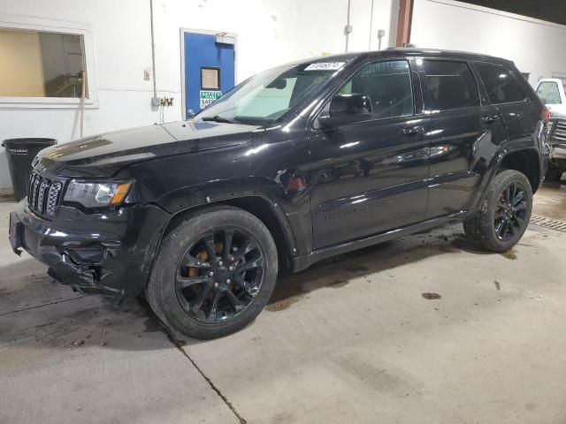 2020 Jeep Grand Cherokee Laredo