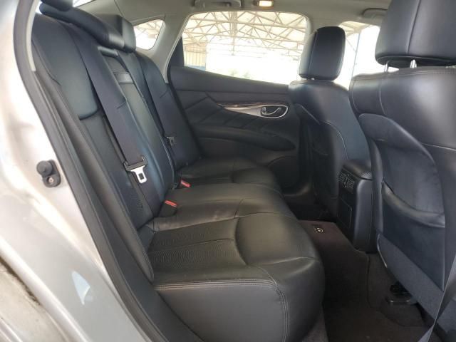 2013 Infiniti M37