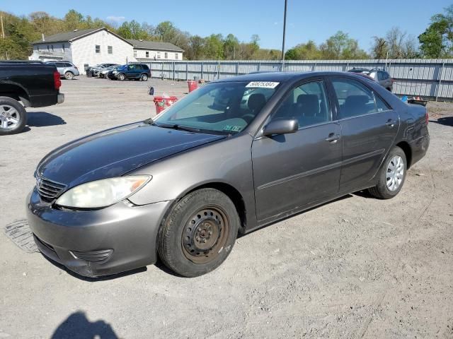 2005 Toyota Camry LE