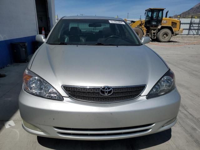 2004 Toyota Camry LE