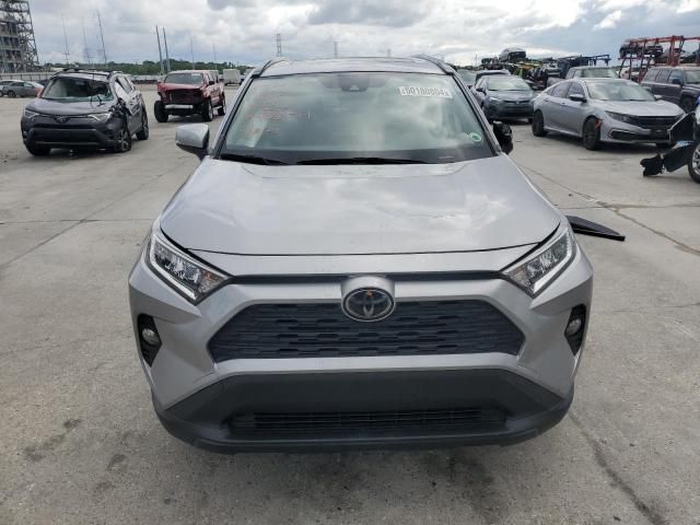 2020 Toyota Rav4 XLE