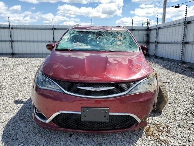 2017 Chrysler Pacifica Touring L Plus