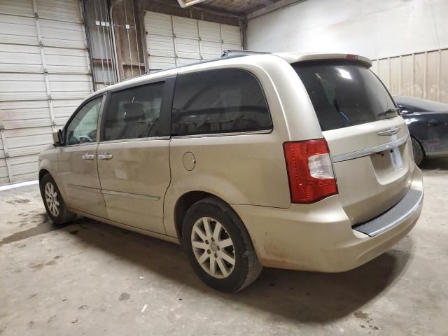 2016 Chrysler Town & Country Touring