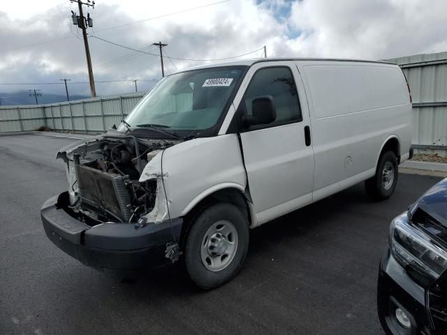 2016 Chevrolet Express G2500