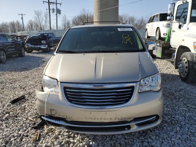 2015 Chrysler Town & Country Touring L