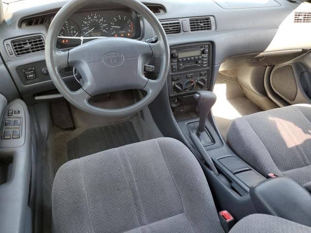 2000 Toyota Camry CE