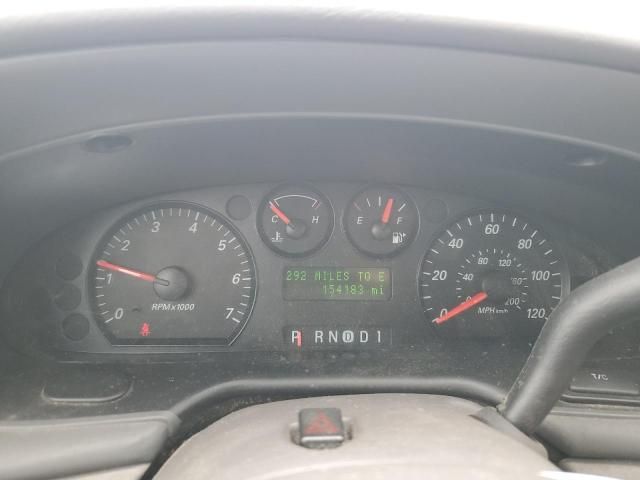 2005 Ford Taurus SE