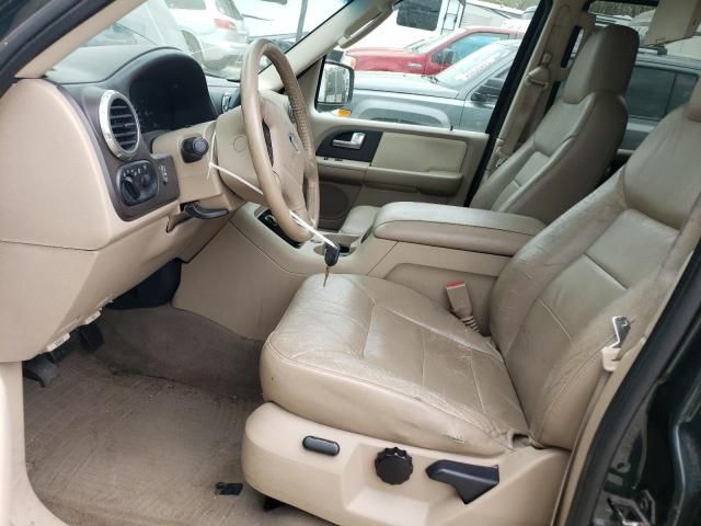 2004 Ford Expedition XLT