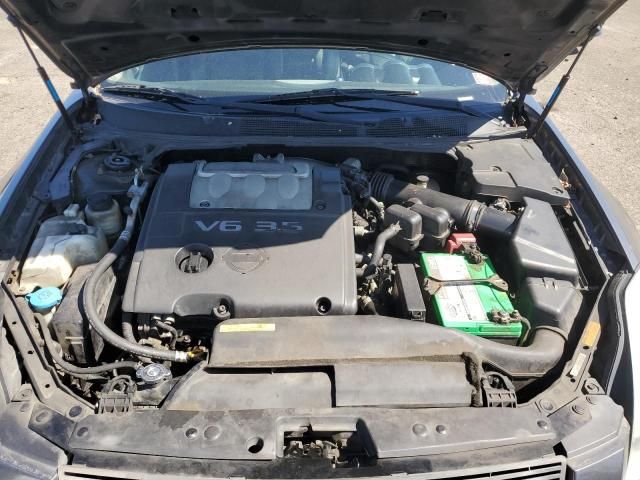 2005 Nissan Maxima SE