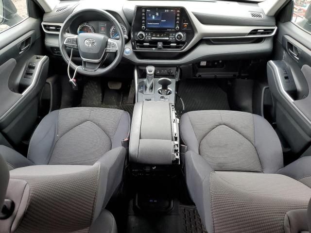 2022 Toyota Highlander Hybrid LE