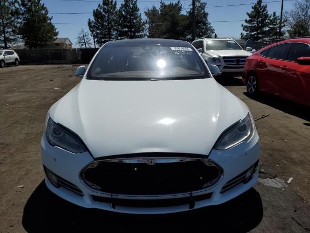 2014 Tesla Model S