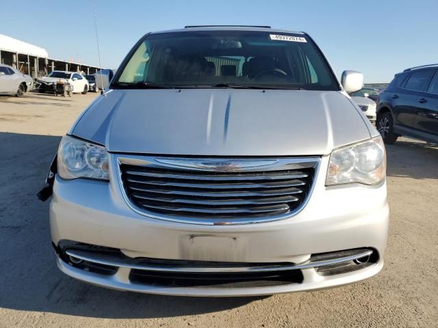 2012 Chrysler Town & Country Touring