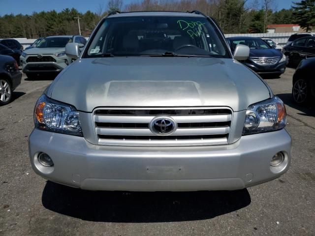 2005 Toyota Highlander Limited